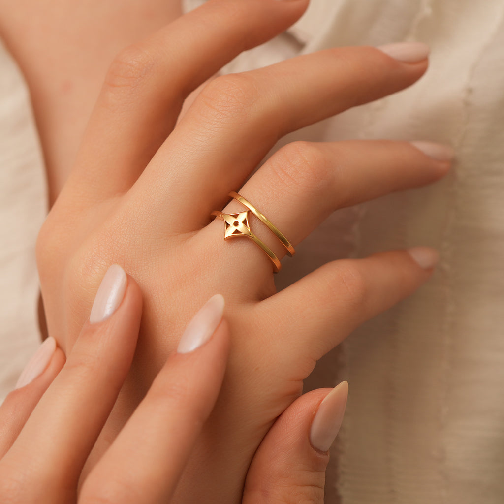 14K Gold Star Ring, Double Band Compass Ring, Criss Cross Stacking Ring, Minimalist Statement Ring, Gift for Her
