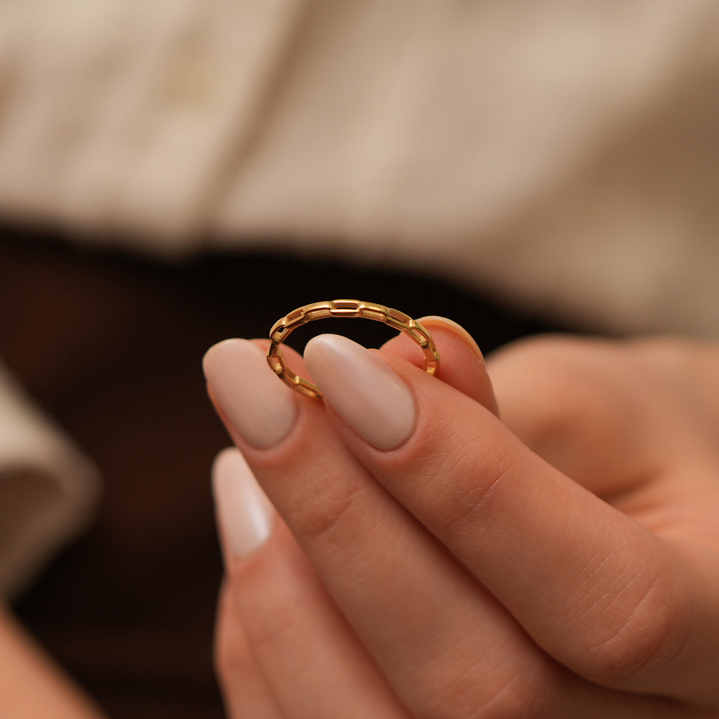 14K Gold Paperclip Chain Ring, Elongated Link Stacking Ring, Minimalist Band, Modern Everyday Ring, Gift for Her