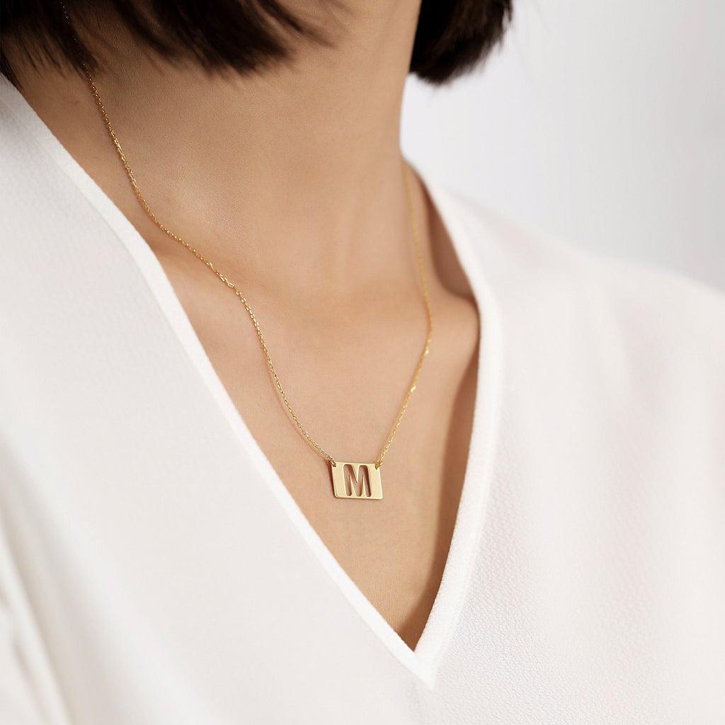 18K Vermeil Initial Bar Necklace | Personalized Letter Pendant