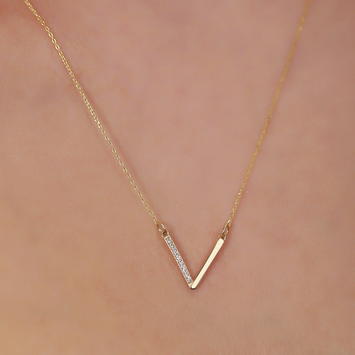 14K Gold Lab Diamond V Necklace, Half Pave Chevron Bar Pendant, Minimalist Geometric Charm, Gift for Her