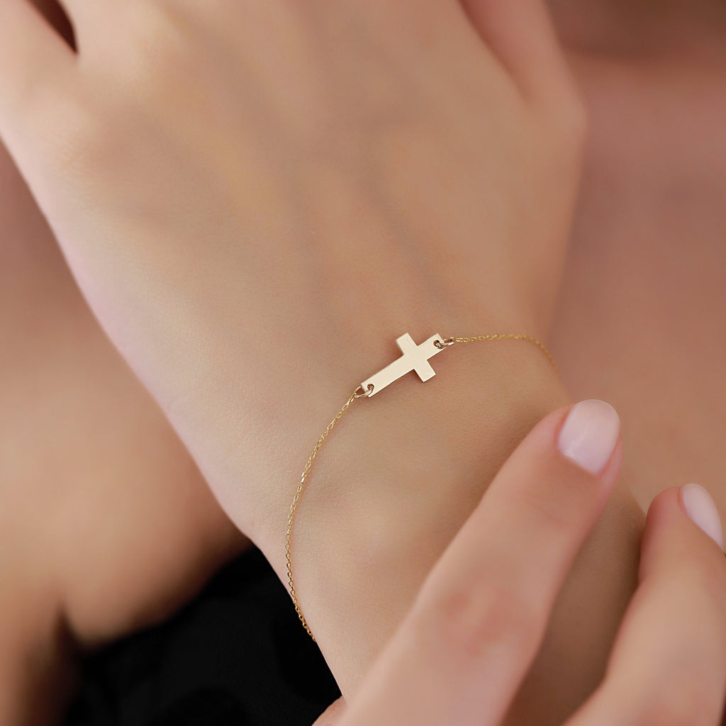 14K Gold Cross Bracelet, Classic Sideways Cross Chain Bracelet, Simple Faith Bracelet, Delicate Everyday Jewelry