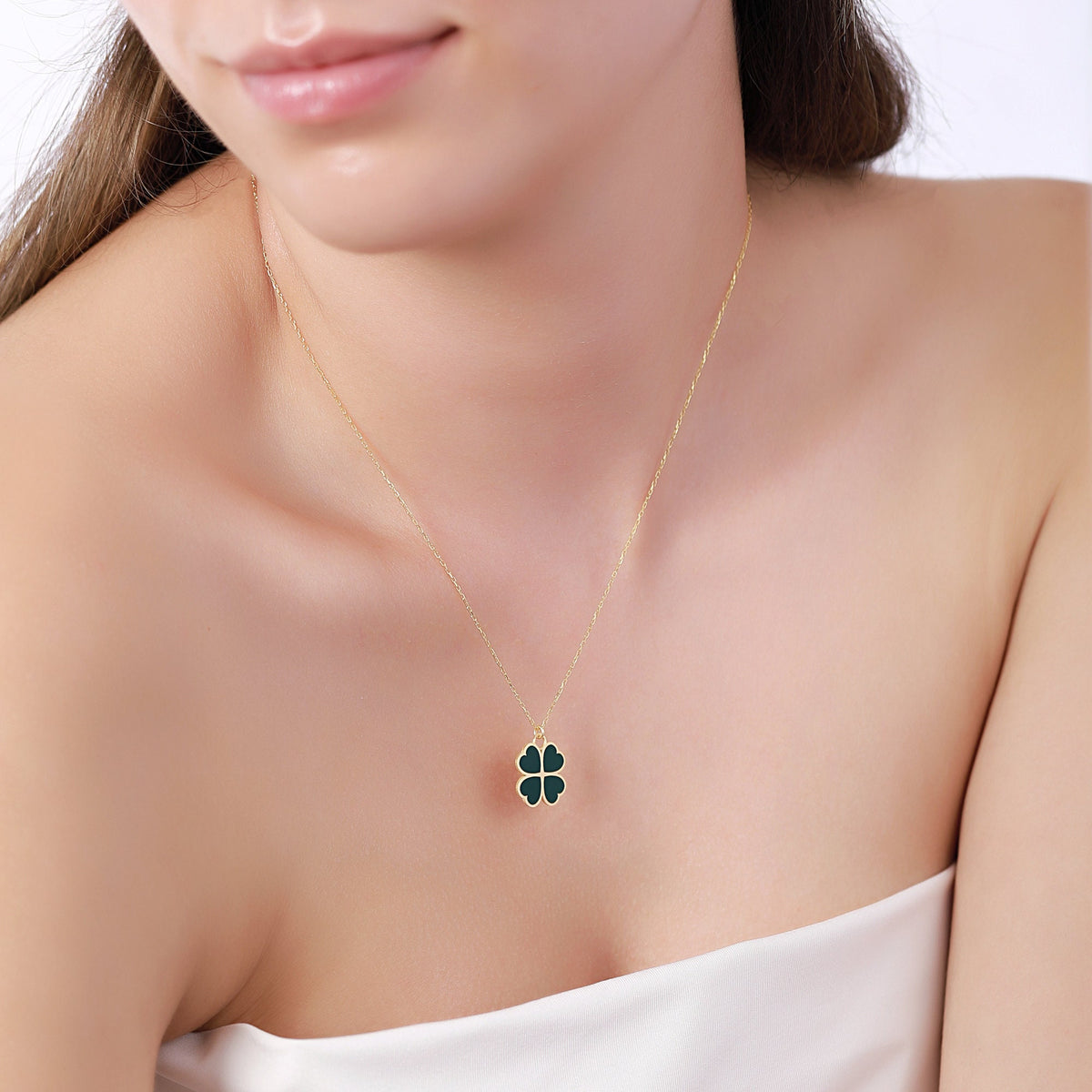 18K Vermeil Clover Necklace | Lucky Four Leaf Pendant