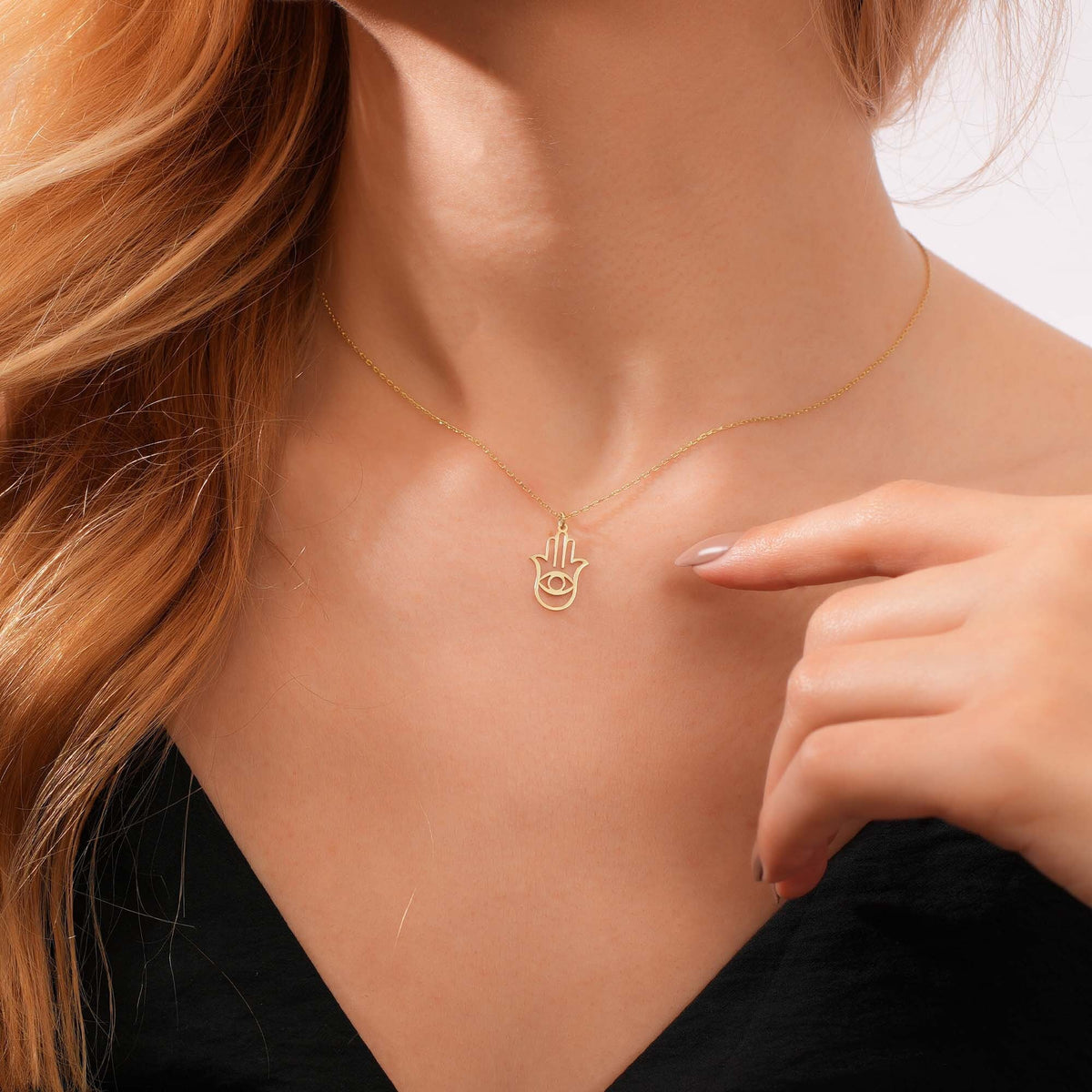 14K Gold Hamsa Necklace, Open Outline Evil Eye Hand Pendant, Minimalist Protection Charm, Gift for Her
