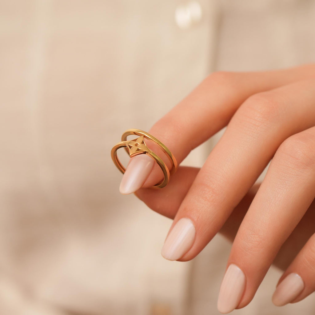 14K Gold Star Ring, Double Band Compass Ring, Criss Cross Stacking Ring, Minimalist Statement Ring, Gift for Her