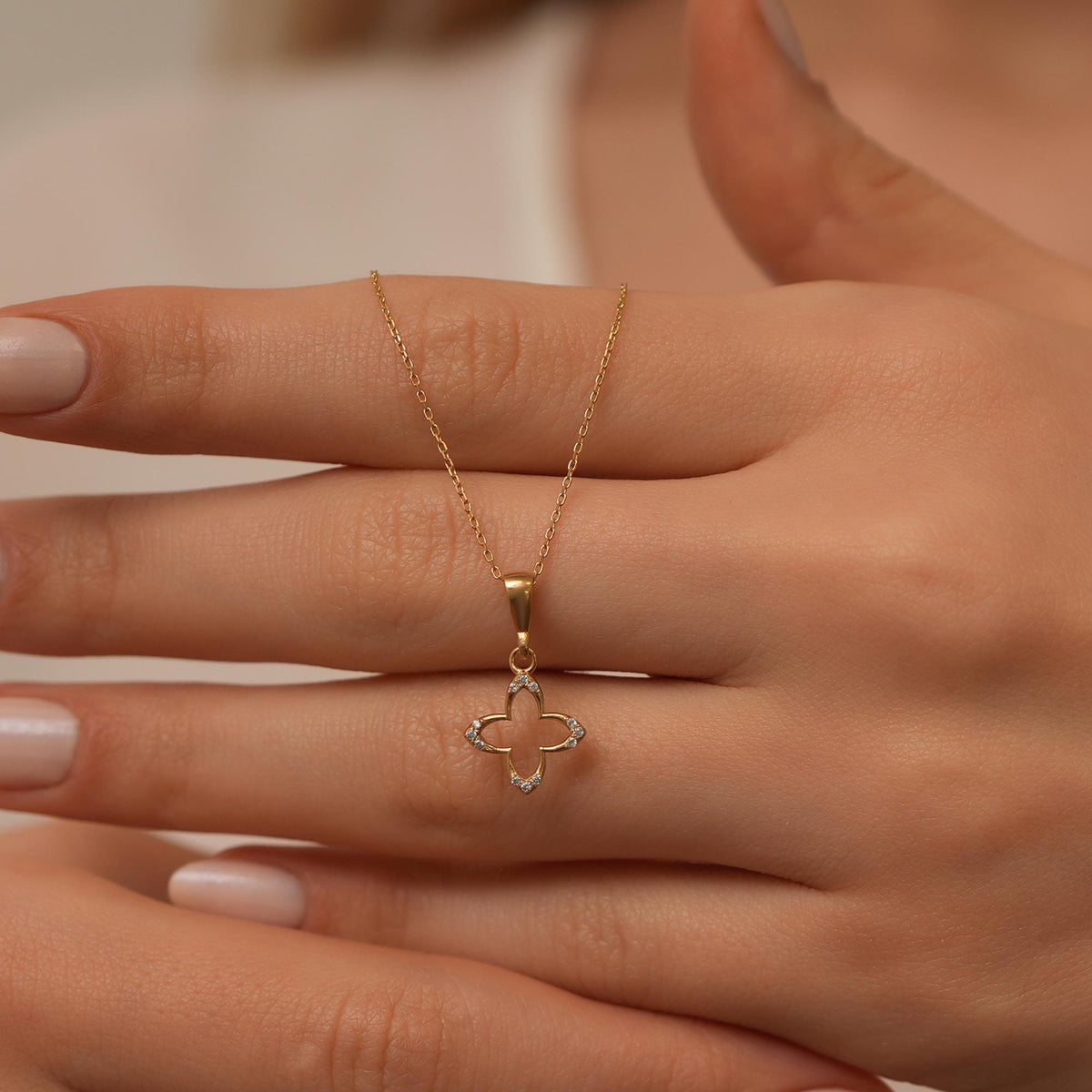 14K Gold Open Clover Necklace, Lab Diamond Accent Four Petal Pendant, Delicate Floral Charm, Gift for Her