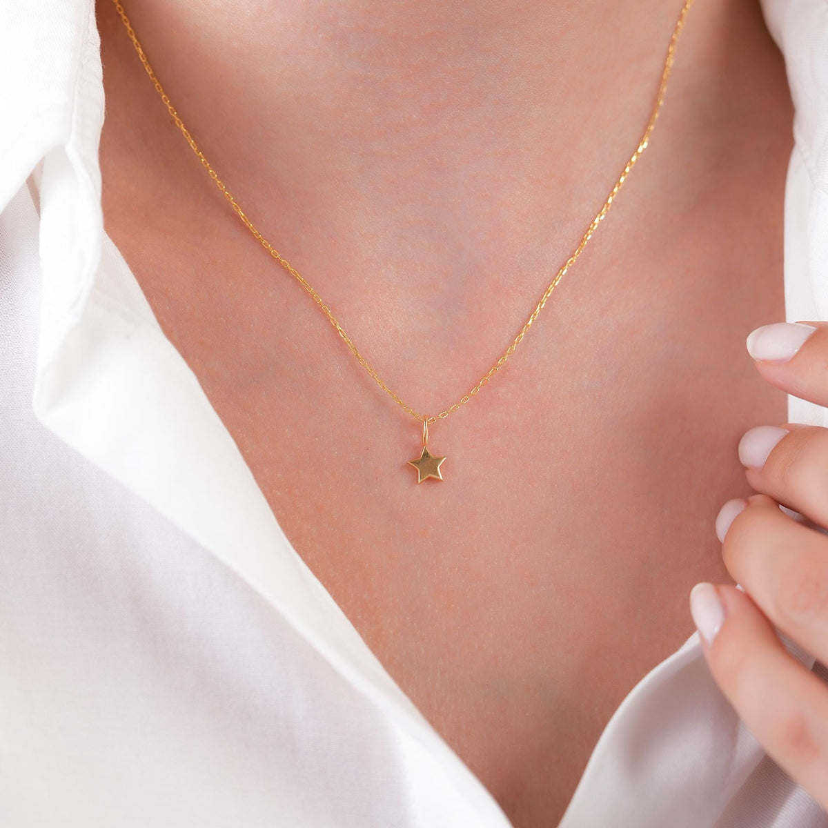 14K Solid Gold Star Charm, Classic Five Point Star Pendant, Minimalist Celestial Charm, Simple Layering Charm, Gift for Her