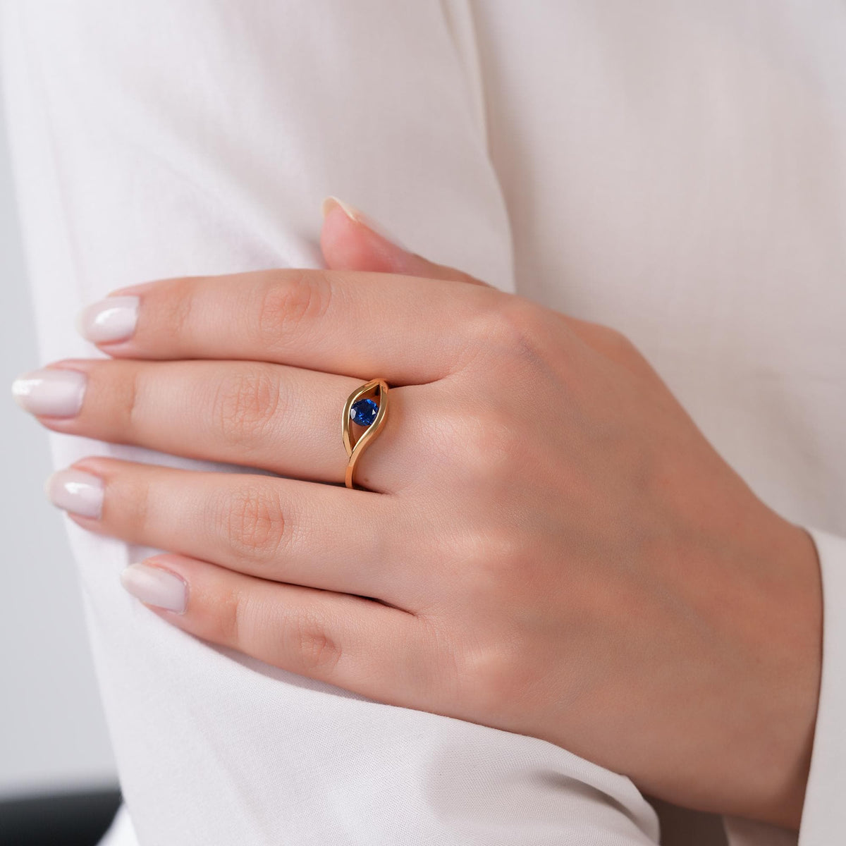 14K Gold Evil Eye Ring, Blue Sapphire Eye Ring, Sculptural Protection Ring, Modern Nazar Ring, Gift for Her
