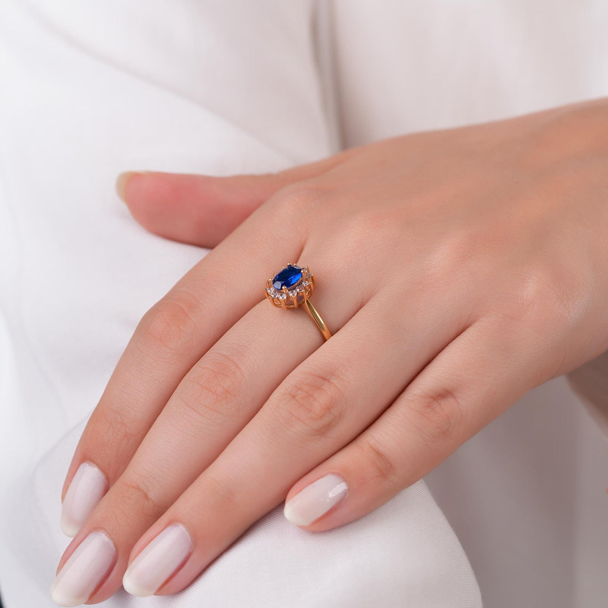 14K Gold Sapphire Halo Ring, Oval Blue Stone Lab Diamond Ring, Vintage Princess Style Ring, Statement Engagement Ring, Gift for Her