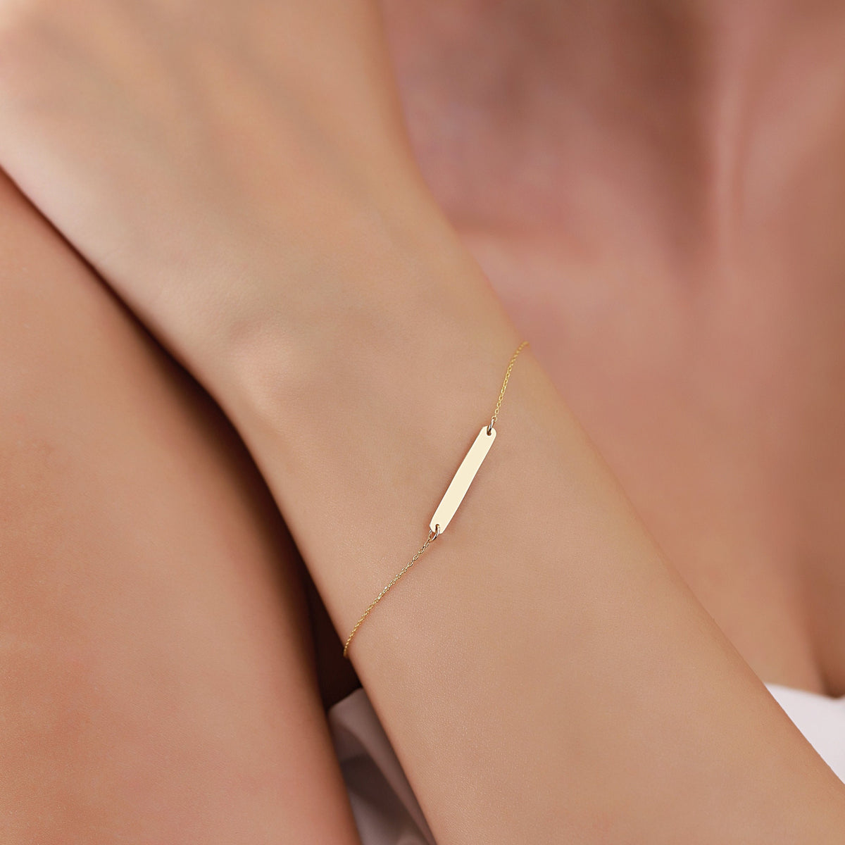 14K Gold Engravable Bar Bracelet, Custom Name Plate Chain Bracelet, Personalized Minimalist Bracelet, Gift for Her