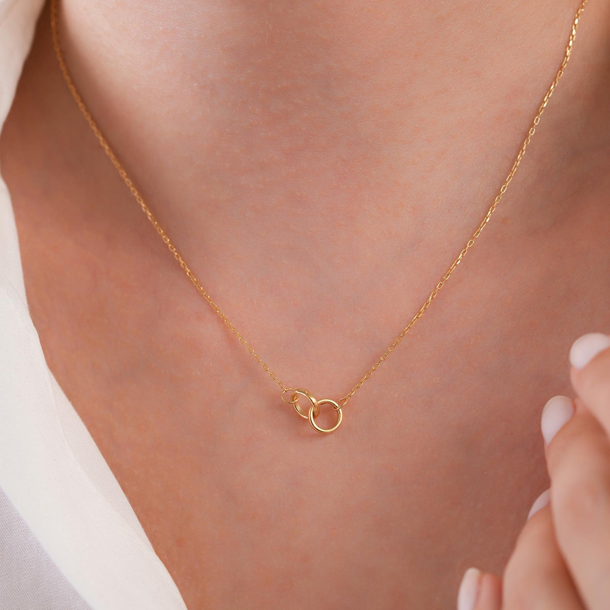 14K Solid Gold Interlocking Circle Necklace, Double Ring Pendant, Minimalist Linked Circles, Gift for Her