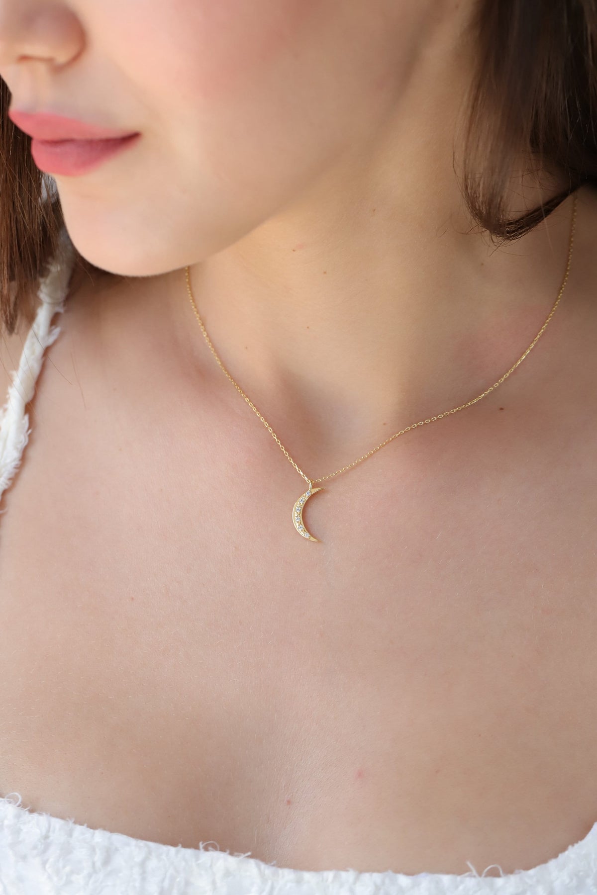 14K Gold Crescent Moon Necklace, Lab Diamond Pave Moon Pendant, Celestial Charm, Dainty Gift for Her