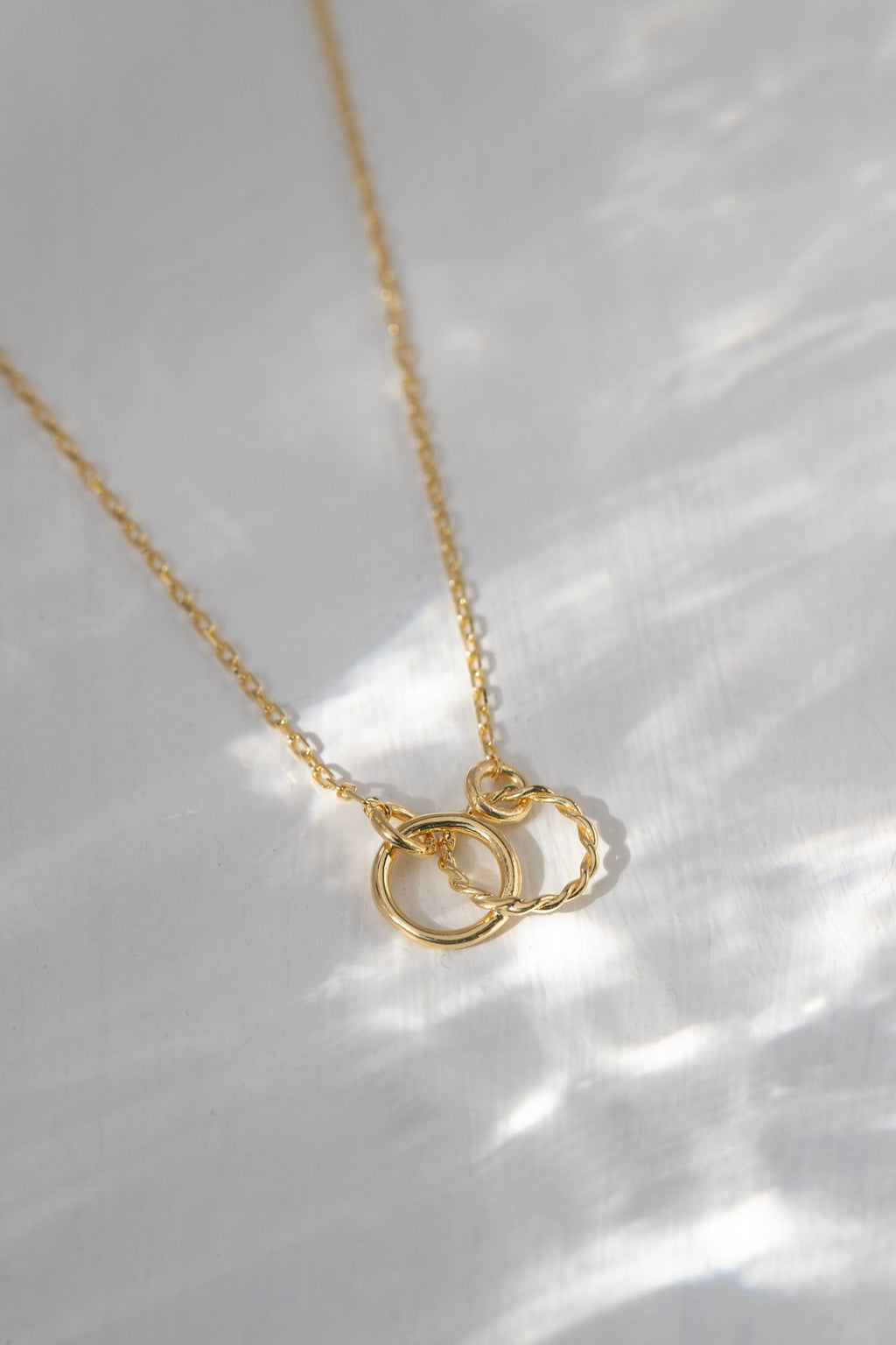 14K Gold Interlocking Circle Necklace, Twisted Rope Double Ring Pendant, Textured Two Circle Charm, Gift for Her