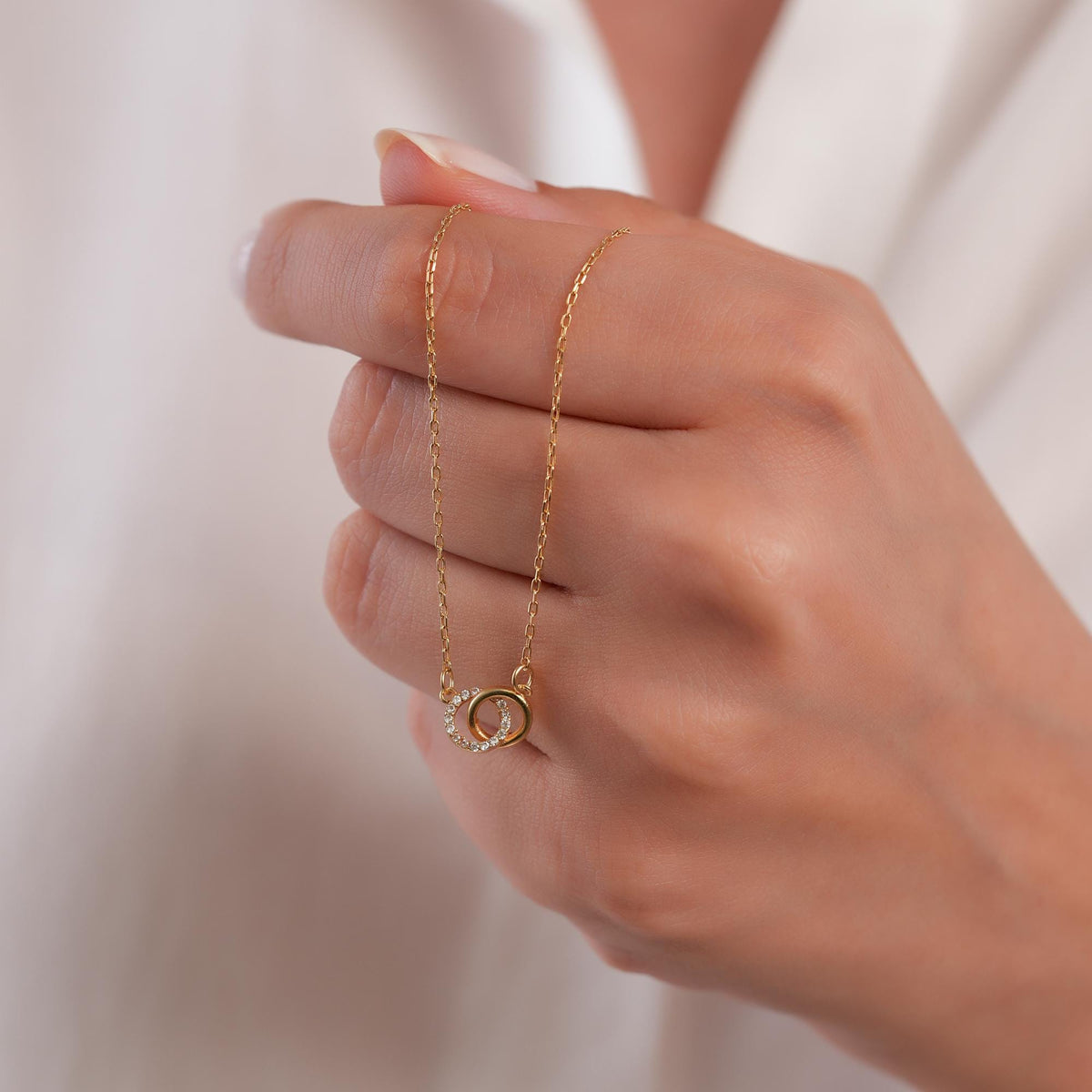 14K Gold Interlocking Circle Necklace, Lab Diamond Double Ring Pendant, Linked Circles Charm, Gift for Her