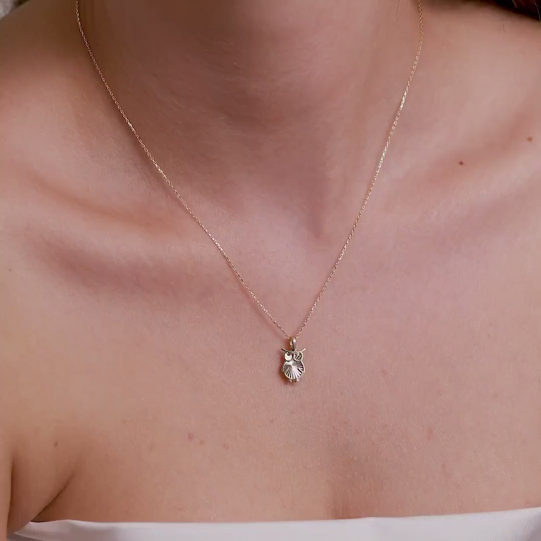 14K Gold Owl Necklace, Diamond Cut Owl Pendant, Wisdom Bird Charm, Symbolic Jewelry, Gift for Her